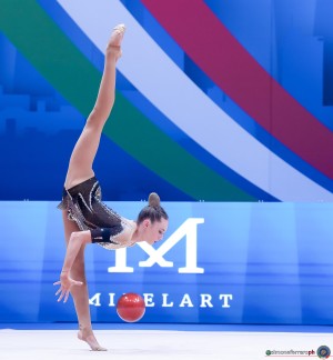 pol 51782 lewinska liliana sfe03339 simone ferraro ph